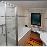 Gaestehaus Karbach Appartement *
