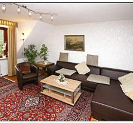 Gaestehaus Karbach Apartment *